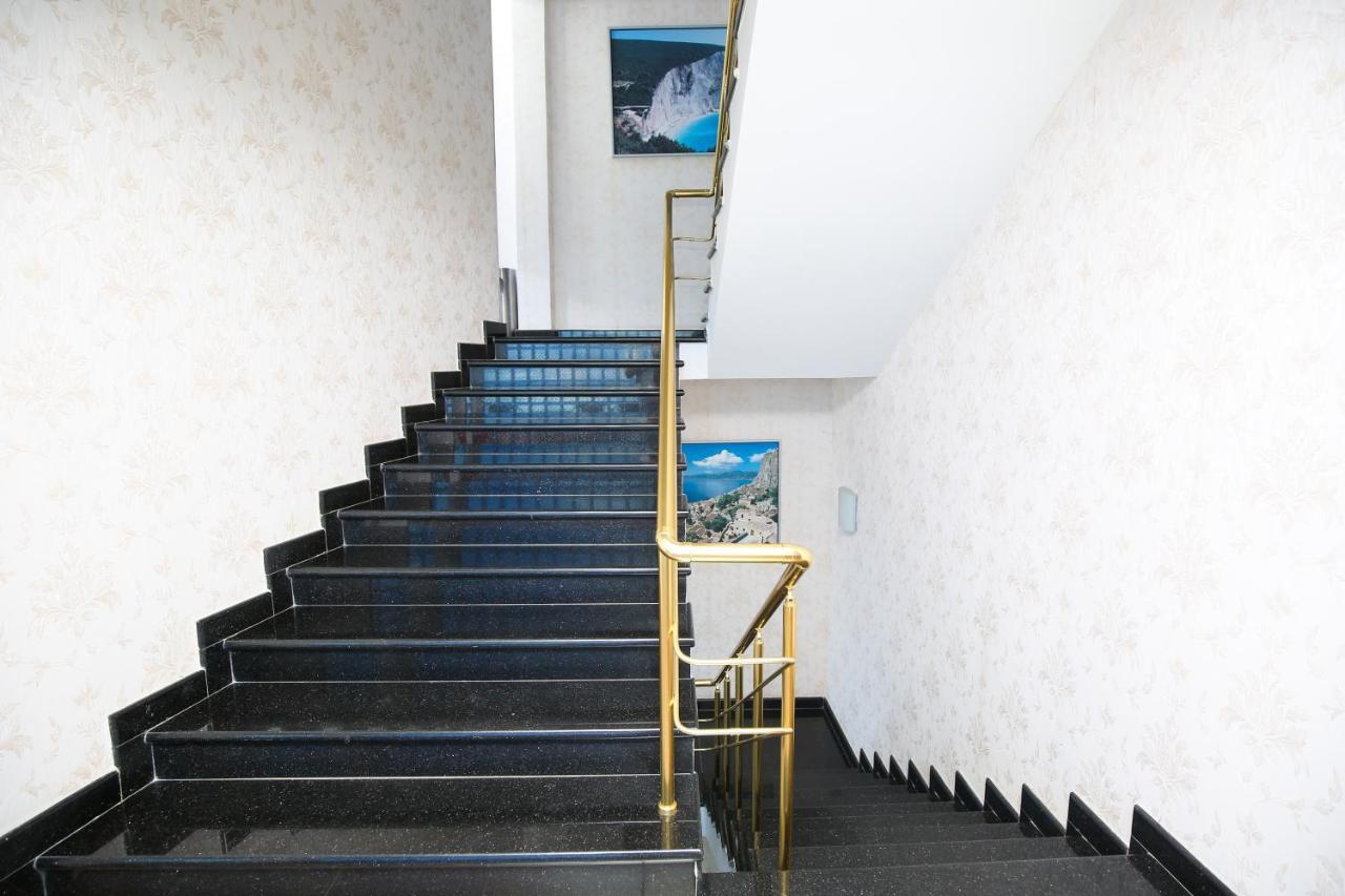 Hotel Aliko Radhimë Exterior foto