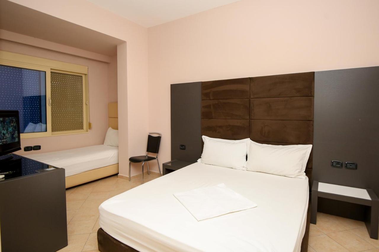 Hotel Aliko Radhimë Exterior foto
